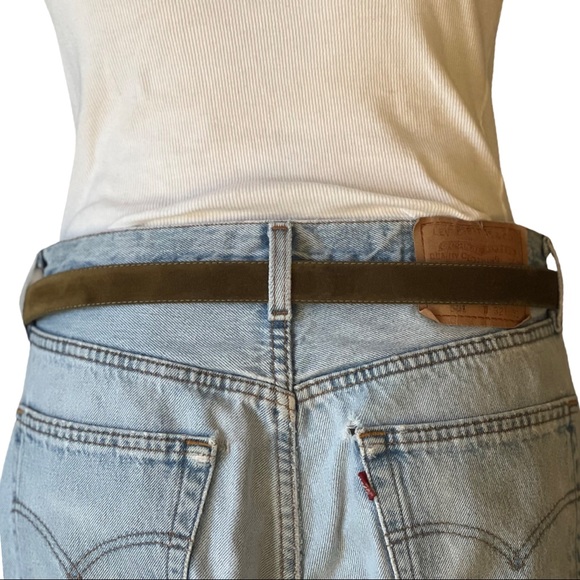 Olive green suede belt with western flare, gold hardware & rhinestones, Vintage - Picture 3 of 11